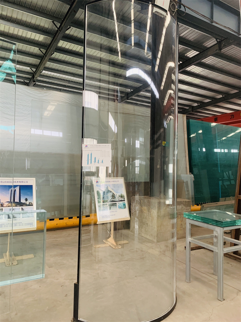 Изоляционный стеклянный блок